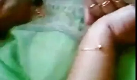 به جنسیت این دو دختر نگاه کنید فیلم پورن زورگیری