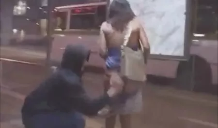 Milf نشان می دهد دیدن فیلم سکس مامان که چگونه