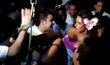 با نیکی دانلود فیلم سکس پسر با مادر بل فتیش کنید