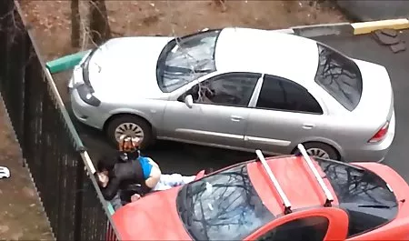الکسیس آدامز روی یک نیمکت سفید لگد می میخوام فیلم سکس ببینم زند