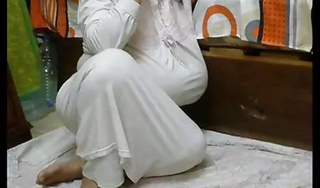 دختر داغ فیلم سوپر خارجی شهوتی به همسایه اش داد