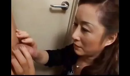 Aiko Nagai با مردی پرشور آشنا می شود عكس كير وكوس